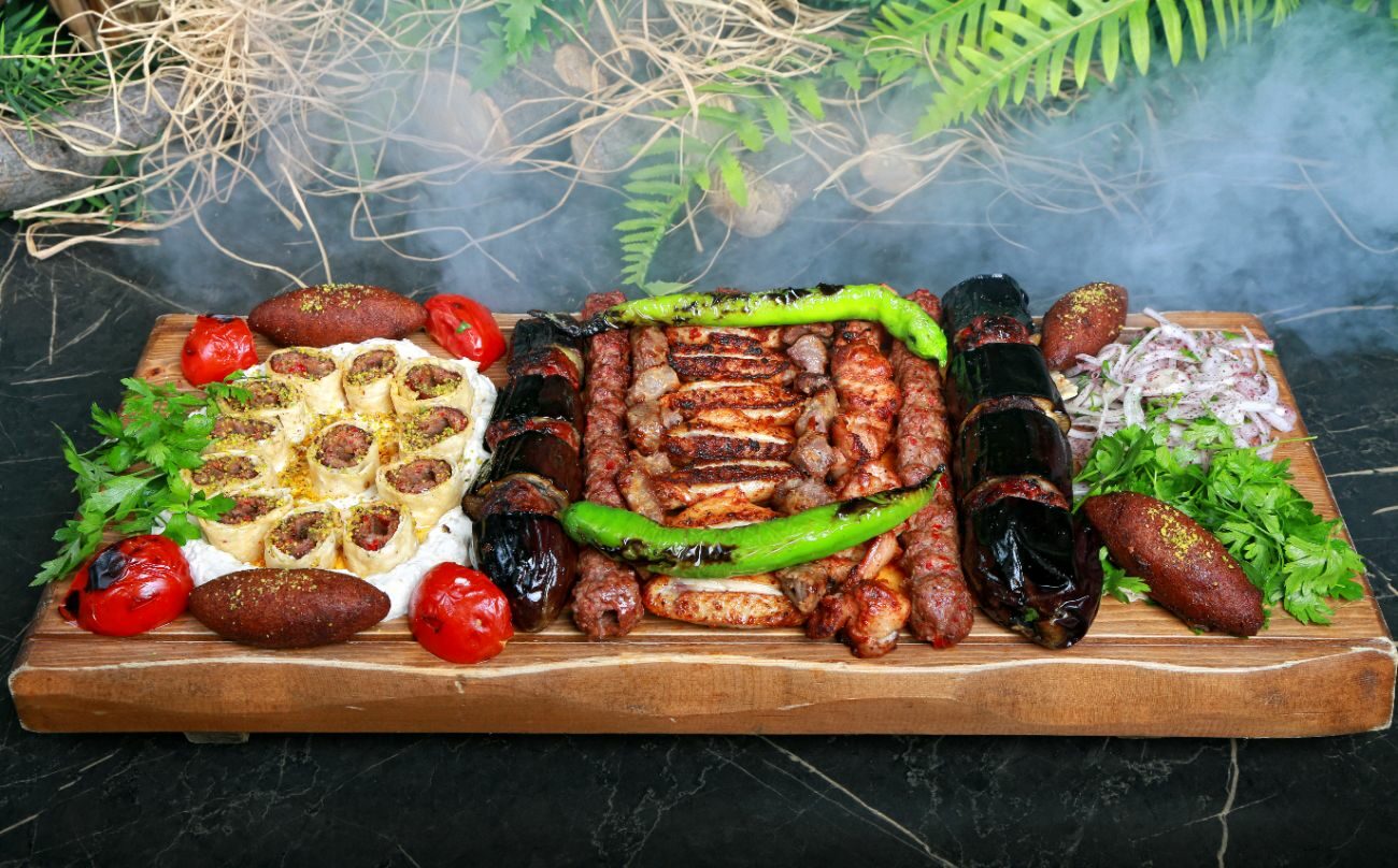 Kebapçım Special (5-6 Kişiliktir)